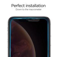 Spigen Glass FC tvrzené sklo s černým rámečkem pro iPhone X / XS / 11 Pro 8809613767278